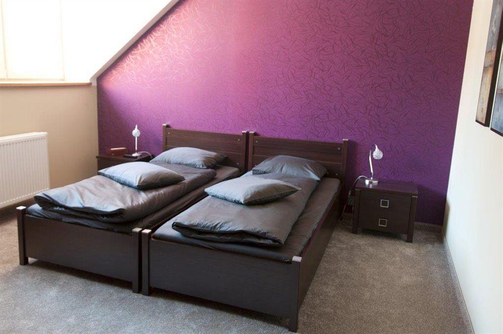 Apartmany Becherplatz Karlsbad Exteriör bild