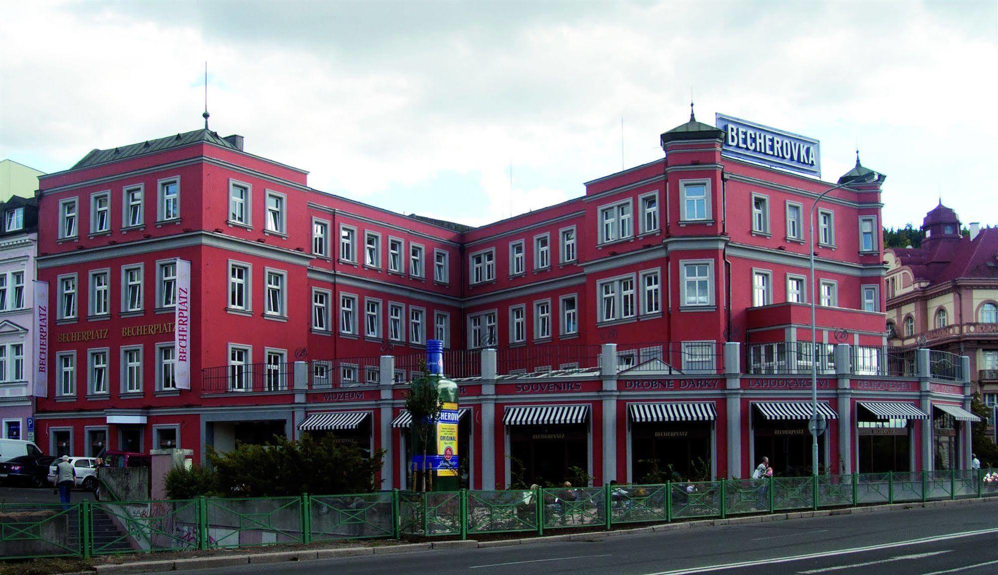 Apartmany Becherplatz Karlsbad Exteriör bild